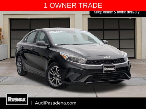 Used 2023 Kia Forte LXS w/ LXS Technology Package FWD image 1