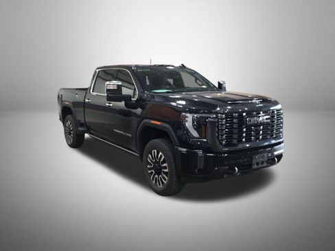 Used 2024 GMC Sierra 2500 Denali Ultimate AWD/4WD image 4