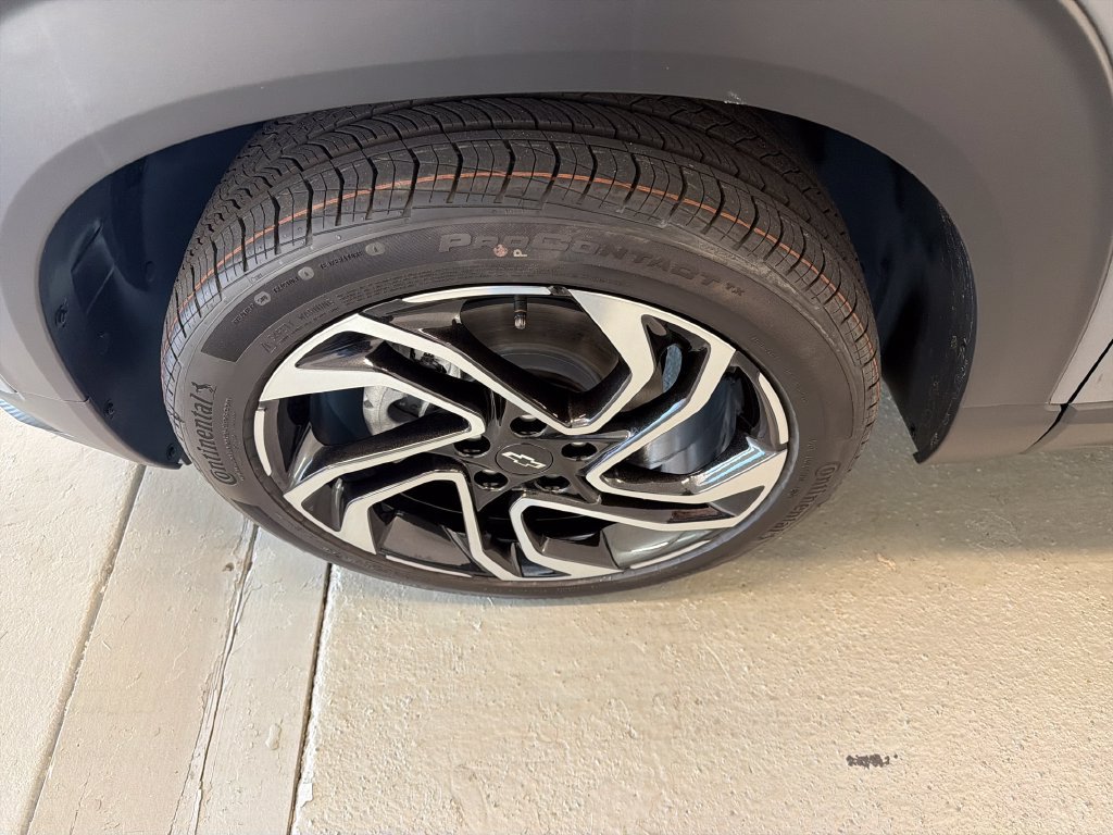 New 2026 Chevrolet TrailBlazer RS w/ Driver Confidence Package FWD image 4