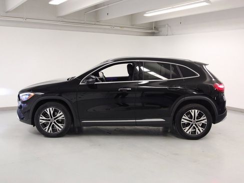 Certified 2025 Mercedes-Benz GLA 250 GLA 250 image 7