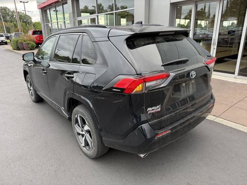 Used 2023 Toyota RAV4 SE w/ Weather & Moonroof Package AWD/4WD image 3