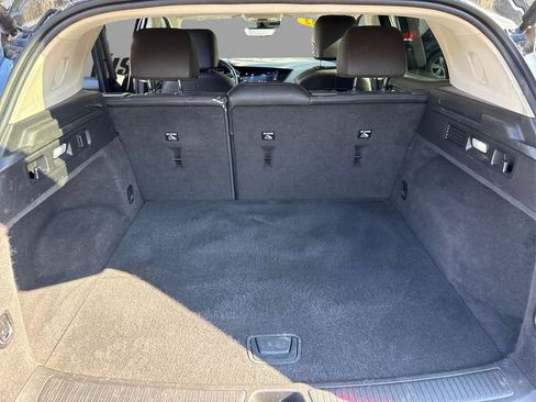 Used 2022 Buick Envision Essence w/ Technology Package II image 11