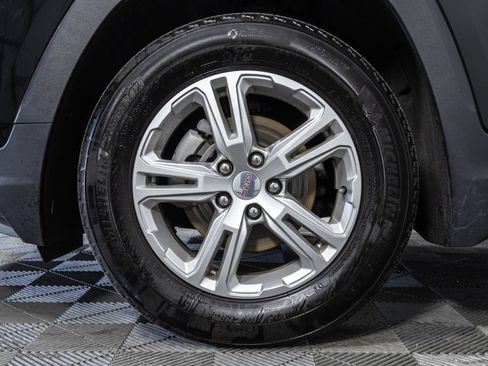Used 2023 GMC Terrain SLE w/ Driver Convenience Package FWD image 46