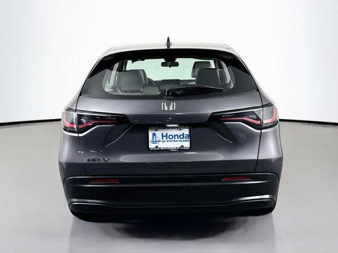 Used 2024 Honda HR-V LX image 6