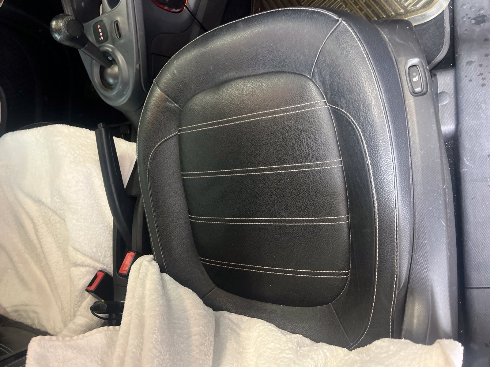Used 2016 smart fortwo Prime RWD image 10
