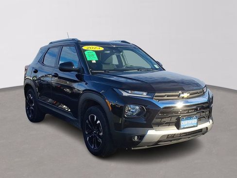 Certified 2023 Chevrolet TrailBlazer LT image 3