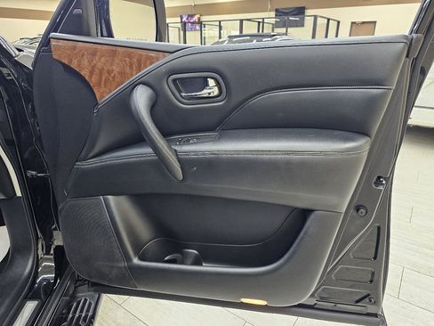 Used 2018 INFINITI QX80 2WD w/ Driver Assistance Package image 41