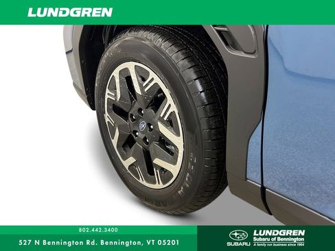 New 2025 Subaru Forester Premium image 11