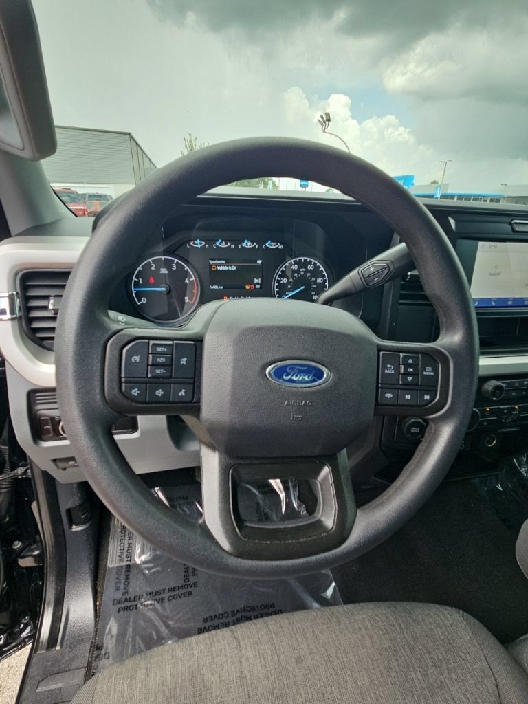 Used 2025 Ford F250 XL w/ STX Appearance Package AWD/4WD image 14