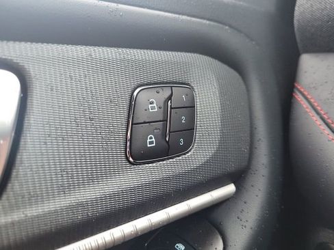 New 2026 Ford Explorer ST-Line w/ ST-Line Street Pack image 17