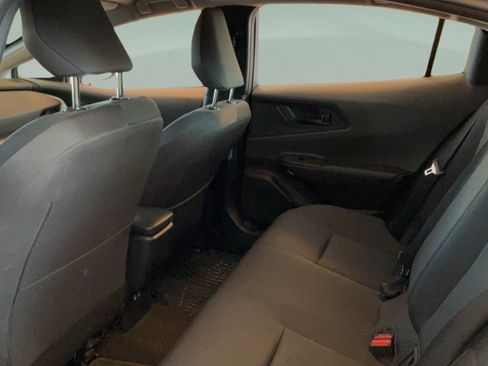 Certified 2025 Toyota Prius LE FWD image 24