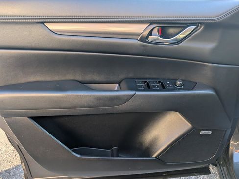 Used 2018 MAZDA CX-5 Touring w/ Preferred Equipment Package image 38