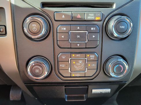 Used 2013 Ford F150 XLT w/ Luxury Equipment Group RWD image 22