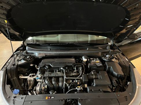 Used 2025 Kia K4 FWD image 31