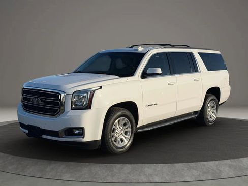 Used 2019 GMC Yukon XL SLT w/ Open Road Package image 1