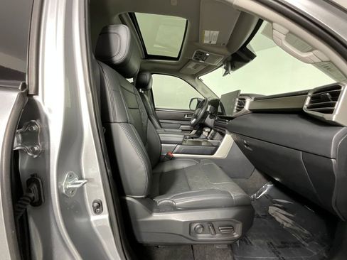 Used 2023 Toyota Sequoia SR5 w/ SR5 Premium Package AWD/4WD image 20