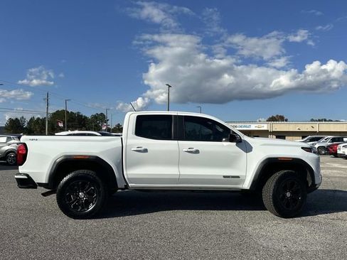 Used 2023 GMC Canyon Elevation image 5