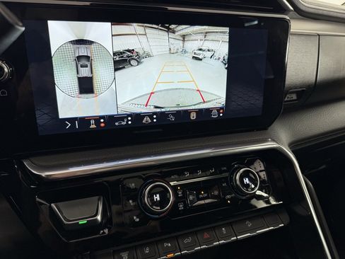 Used 2024 GMC Sierra 2500 Denali w/ Denali Reserve Package image 32