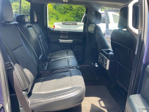 Used 2015 Ford F150 Lariat w/ Equipment Group 502A Luxury AWD/4WD image 28