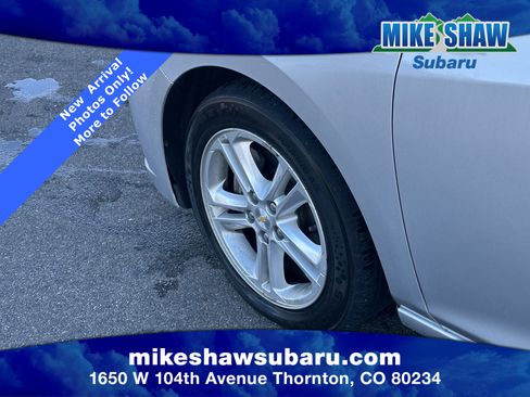 Used 2017 Chevrolet Cruze LT image 13