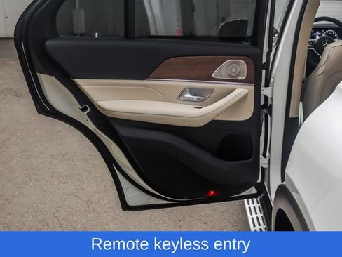 Used 2022 Mercedes-Benz GLE 350 4MATIC image 22