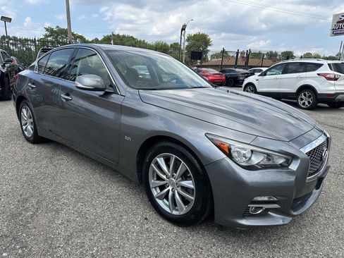 Used 2016 INFINITI Q50 3.0t Premium image 3