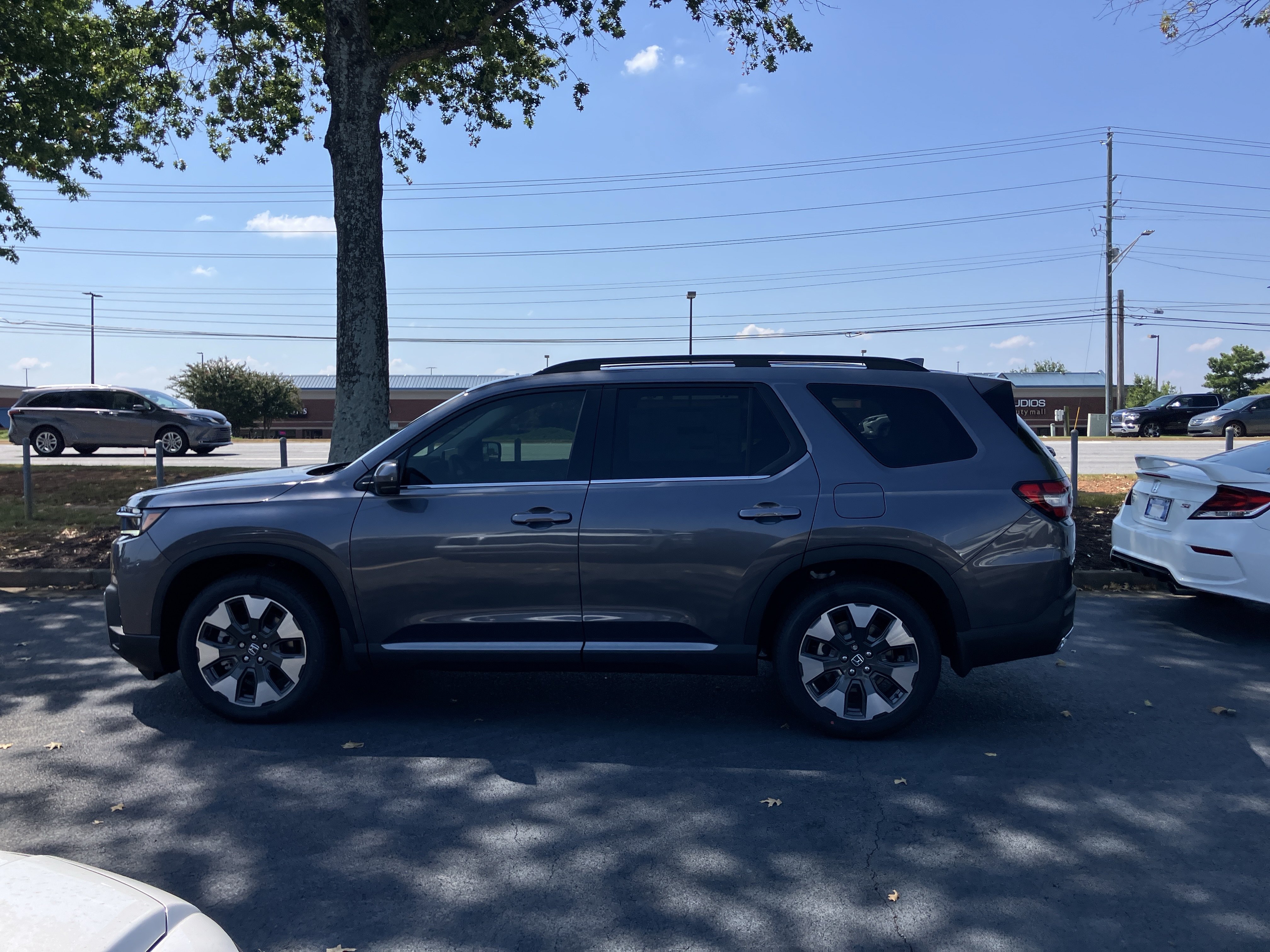 New 2026 Honda Pilot Elite image 6