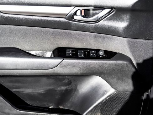 Used 2021 MAZDA CX-5 Sport image 10