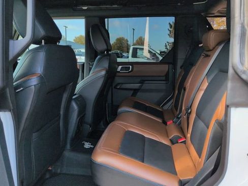 Certified 2024 Ford Bronco Outer Banks w/ Sasquatch Package image 14