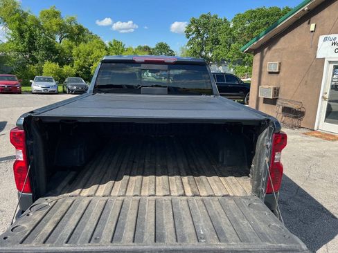 Used 2019 Chevrolet Silverado 1500 LT w/ All-Star Edition AWD/4WD image 5