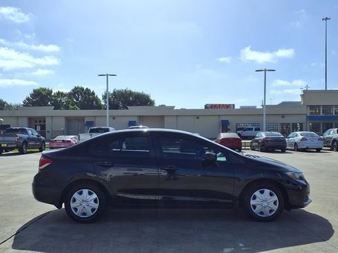 Used 2014 Honda Civic LX image 21