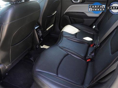 Certified 2022 Jeep Compass Limited image 11