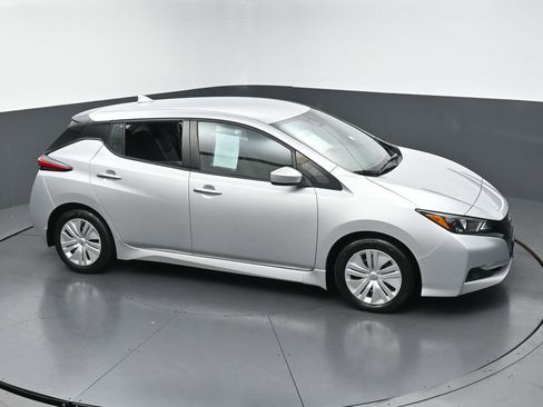 Used 2023 Nissan Leaf S FWD image 40