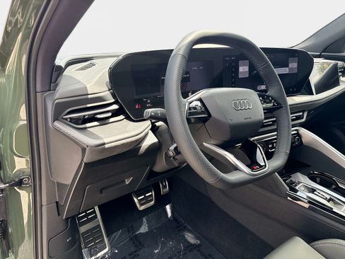 New 2026 Audi SQ5 Prestige AWD/4WD image 18