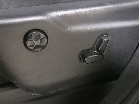 Used 2017 Dodge Durango GT w/ Premium Group image 28