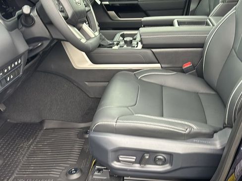 New 2026 Toyota Tundra Limited AWD/4WD image 30