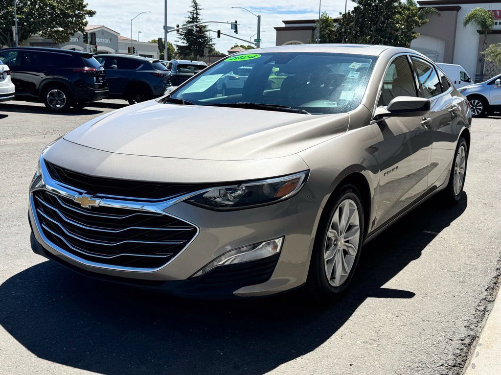 Used 2024 Chevrolet Malibu LT FWD image 8