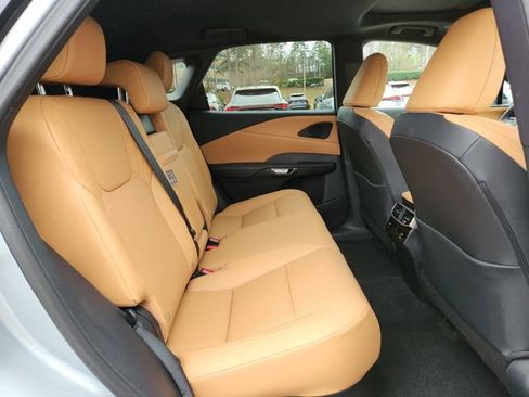 Used 2025 Lexus RX 350 Premium w/ Convenience Package image 17