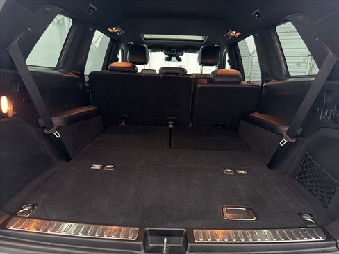Used 2017 Mercedes-Benz GLS 450 4MATIC image 26