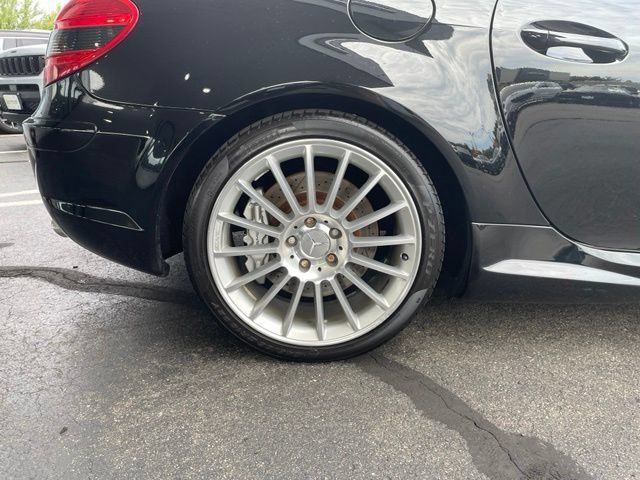 Used 2007 Mercedes-Benz SLK 55 AMG image 30
