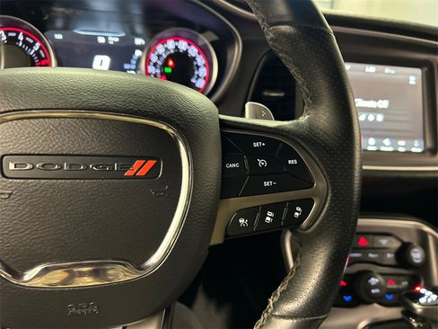 Used 2019 Dodge Challenger R/T Scat Pack w/ Widebody Package image 19