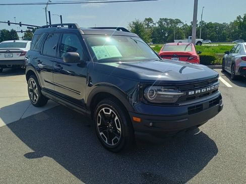 Used 2022 Ford Bronco Sport Outer Banks w/ Tech Package AWD/4WD image 3