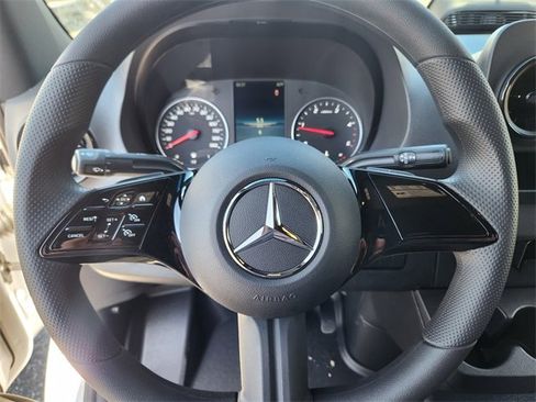 New 2025 Mercedes-Benz Sprinter 2500 image 19