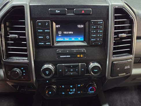 Used 2018 Ford F250 XLT w/ XLT Value Package AWD/4WD image 25