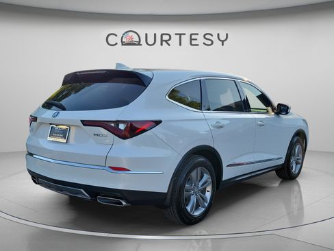 Used 2025 Acura MDX FWD image 3