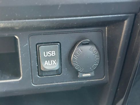 Used 2019 Toyota 4Runner TRD Off-Road Premium AWD/4WD image 33