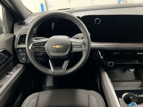 New 2026 Chevrolet Suburban LS AWD/4WD image 11