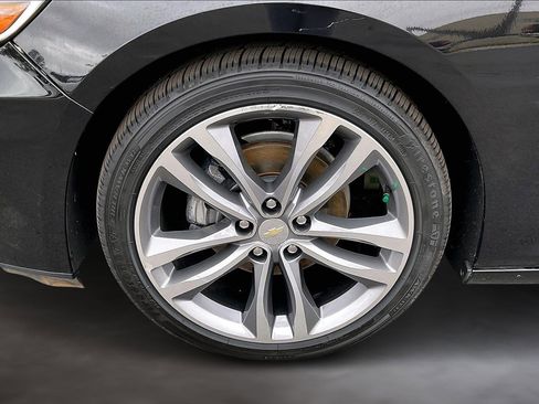 Used 2023 Chevrolet Malibu LT image 34