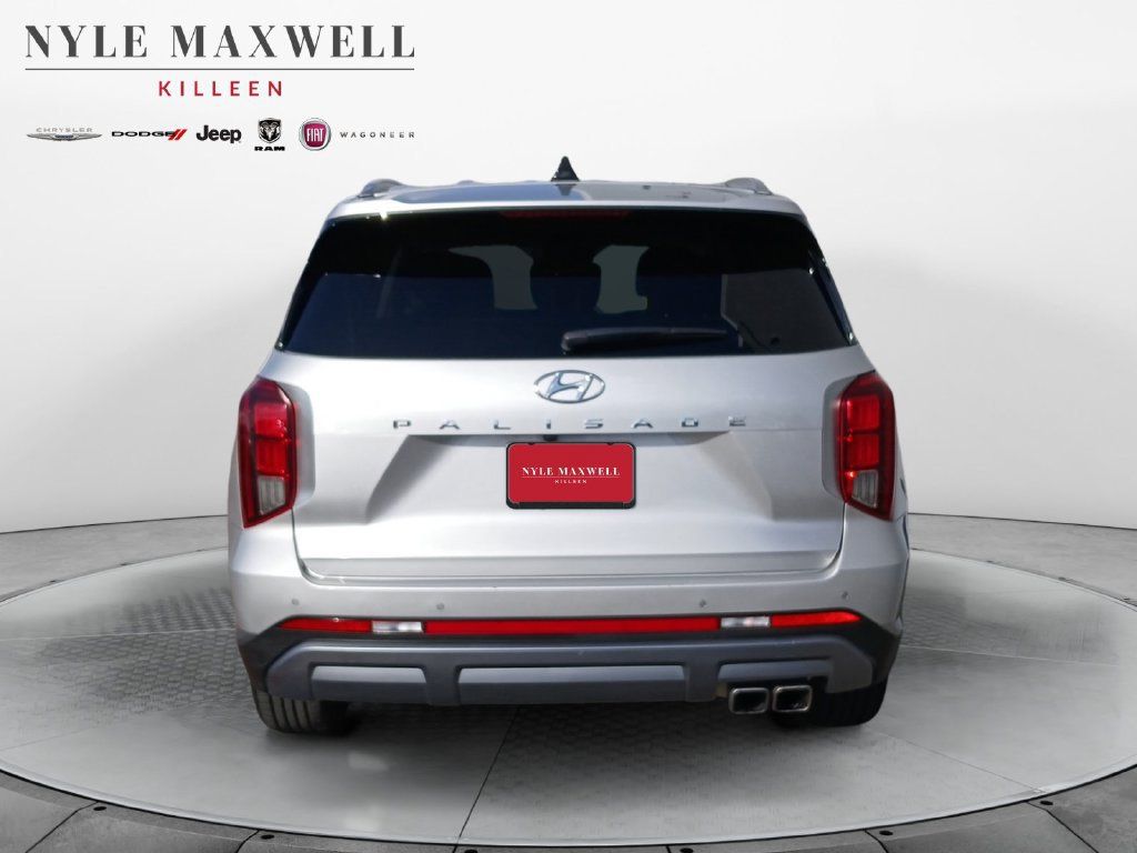 Used 2025 Hyundai Palisade SEL FWD image 15