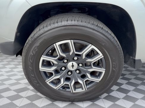 Certified 2023 Chevrolet Colorado Z71 w/ Advanced Trailering Package AWD/4WD image 13